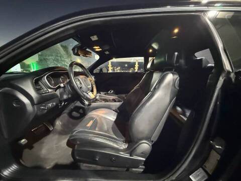 2017 Dodge Challenger