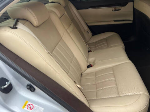 2017 Lexus ES 350