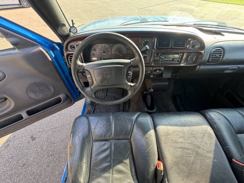 2001 Dodge Ram 2500 SLT