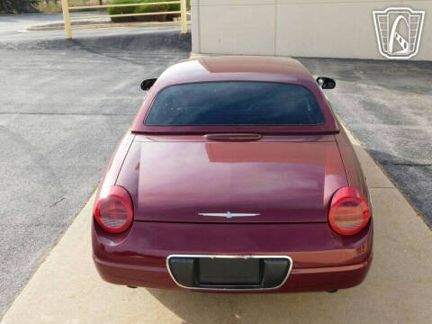 2004 Ford Thunderbird Deluxe
