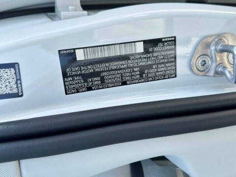 2025 Volvo EX90 Twin Plus 7P