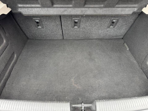 2018 Chevrolet Cruze LT Auto