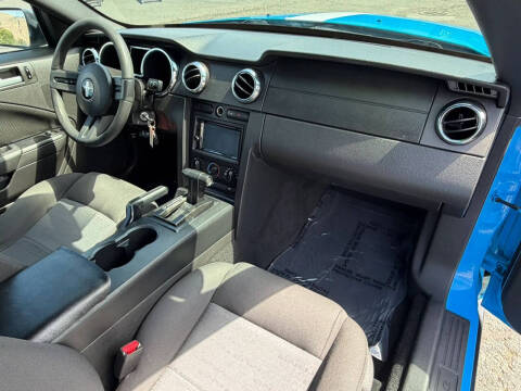 2008 Ford Mustang V6 Premium