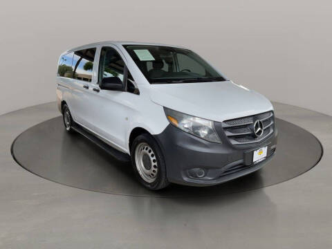 2016 Mercedes-Benz Metris Passenger