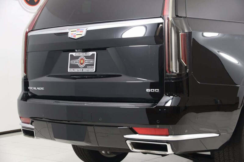 2023 Cadillac Escalade Premium Luxury