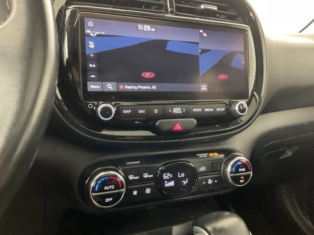 2023 Kia Soul GT-Line