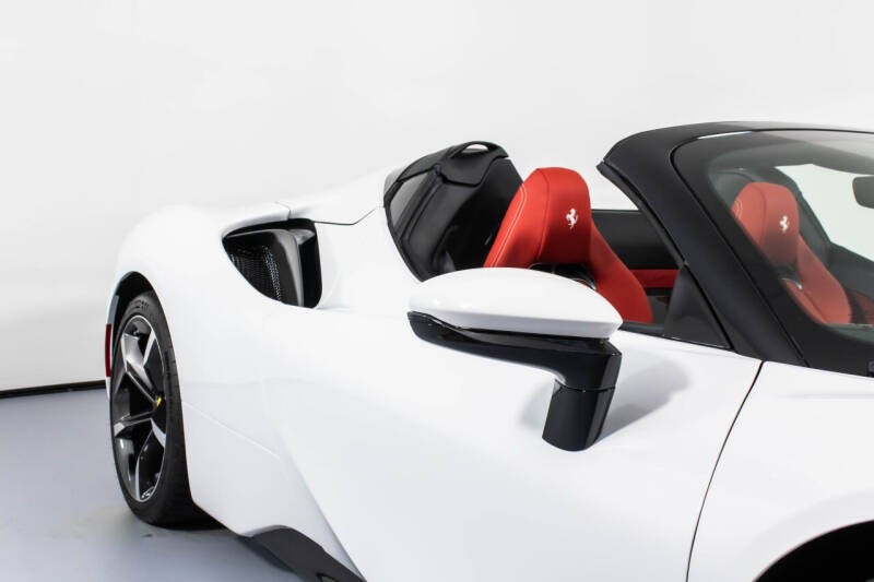 2023 Ferrari SF90 Spider