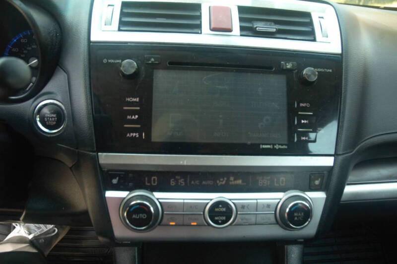 2017 Subaru Legacy 3.6R Limited