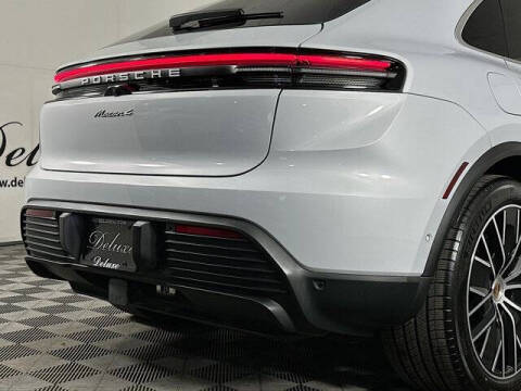 2024 Porsche Macan 4 Electric