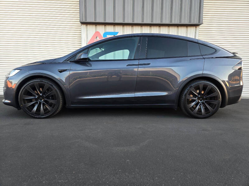2022 Tesla Model X Plaid