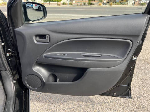 2017 Mitsubishi Mirage ES