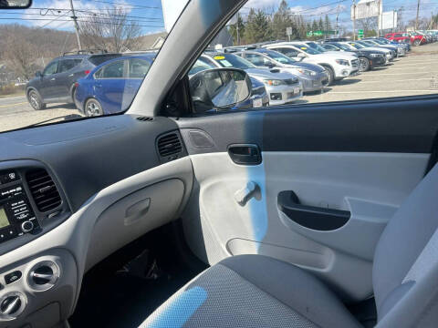 2010 Hyundai Accent GLS
