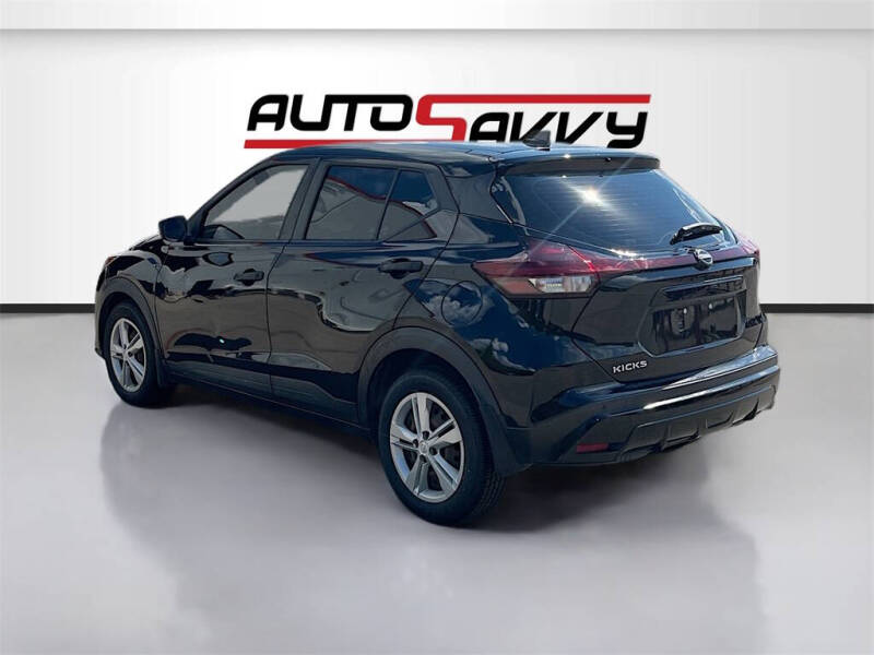 2022 Nissan Kicks S