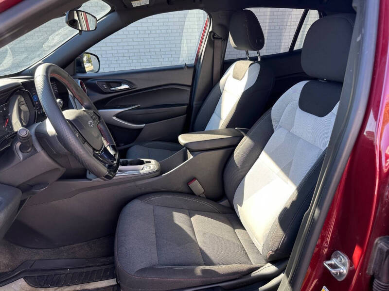 2024 Chevrolet Trax RS