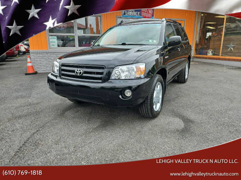 2004 Toyota Highlander for sale at Lehigh Valley Truck n Auto LLC. in Schnecksville PA