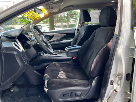 2017 Nissan Murano SV