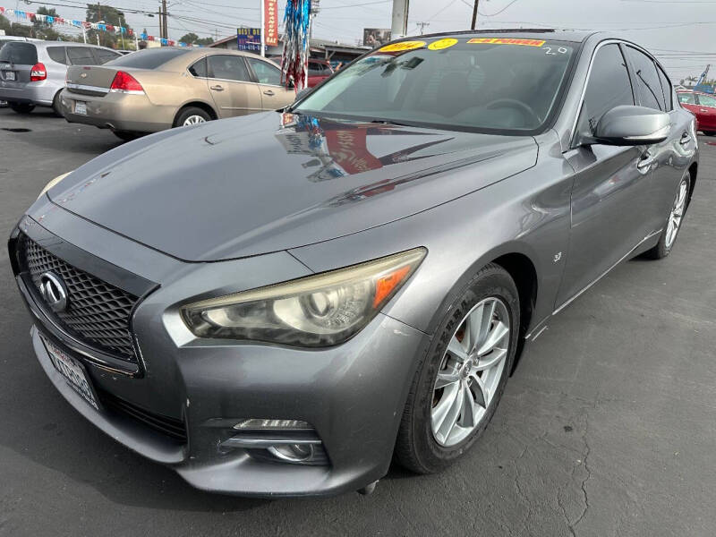 2014 Infiniti Q50 Premium