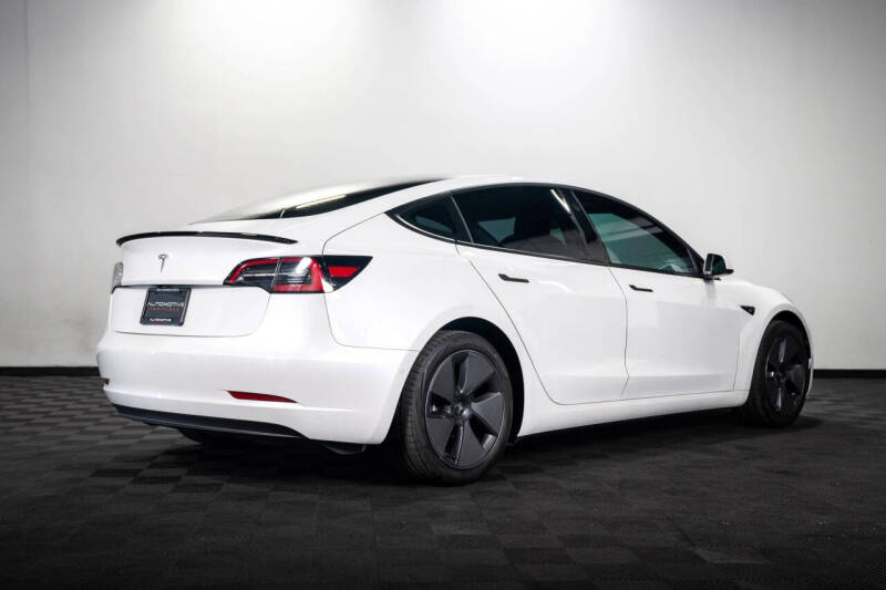 2021 Tesla Model 3 Standard Range Plus