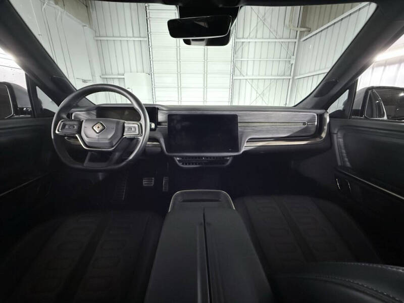 2022 Rivian R1T Adventure