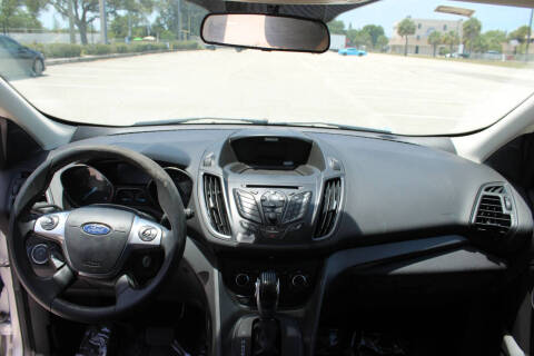 2016 Ford Escape S