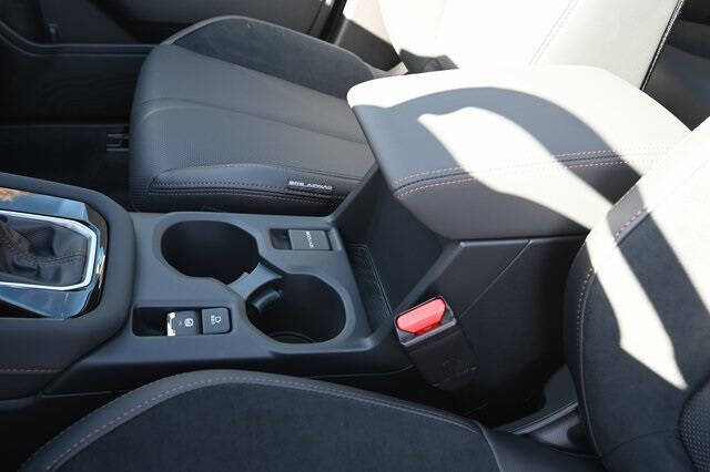 2025 Subaru Forester Touring Hybrid