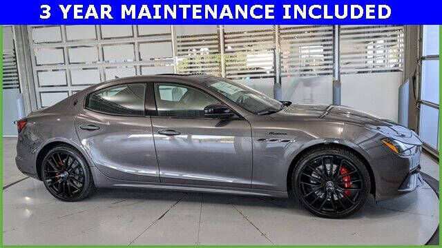 2023 Maserati Ghibli Modena Q4