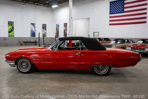 1965 Ford Thunderbird