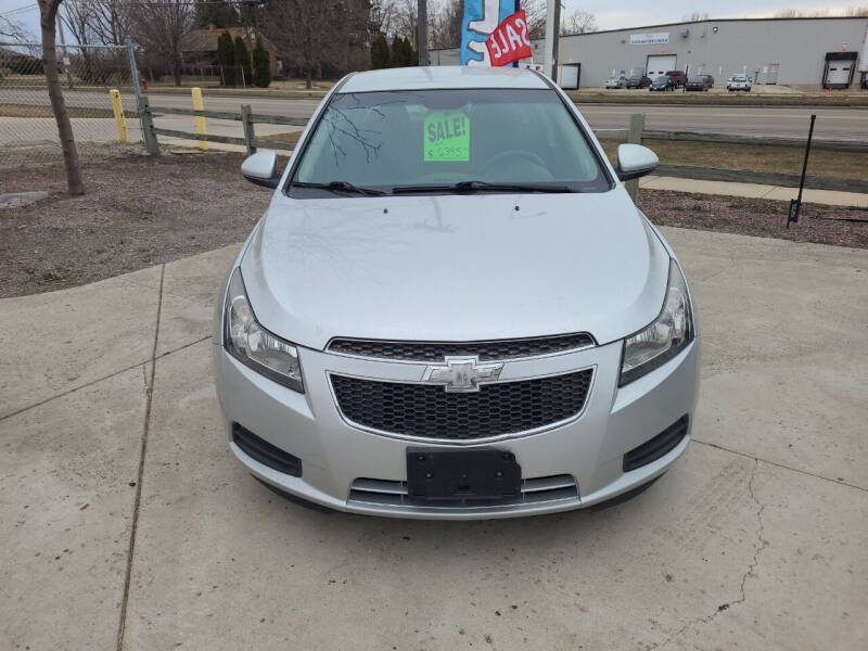 2013 Chevrolet Cruze for sale at Kenosha Auto Outlet LLC in Kenosha WI