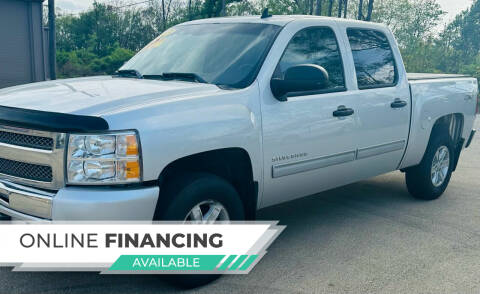 2013 Chevrolet Silverado 1500 for sale at Smart Buy Auto in Bradley IL