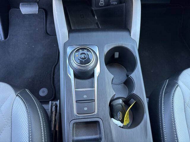 2024 Ford Escape Platinum