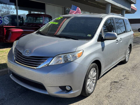 2015 Toyota Sienna for sale at Carz Unlimited in Richmond VA