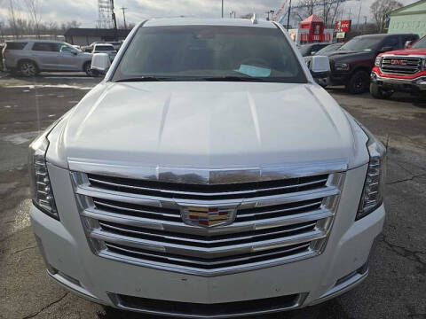 2017 Cadillac Escalade ESV Platinum