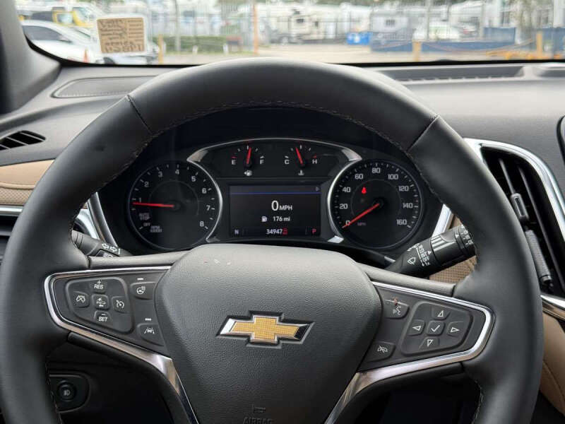 2024 Chevrolet Equinox Premier