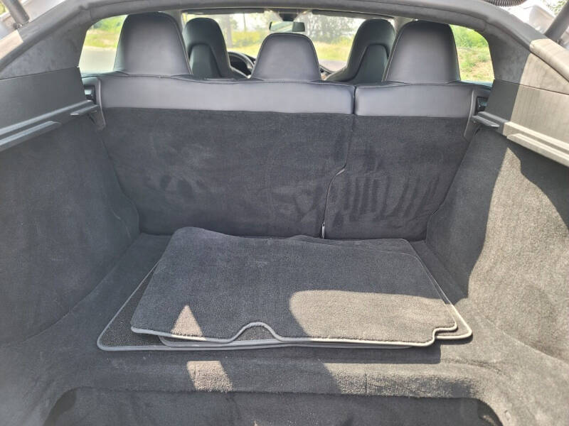 2016 Tesla Model S P90D