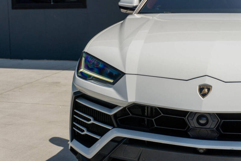 2020 Lamborghini Urus