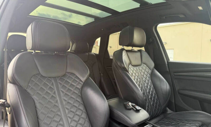 2018 Audi SQ5 3.0T quattro Premium Plus