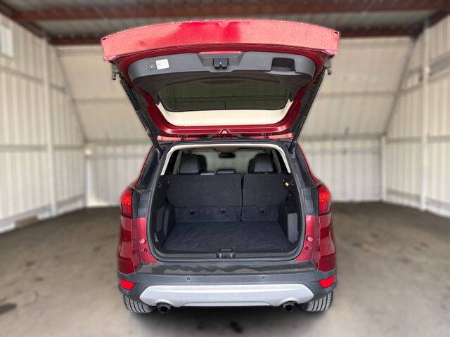 2019 Ford Escape Titanium