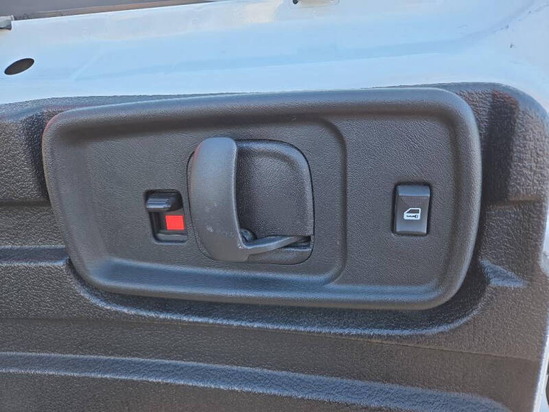 2022 Chevrolet Express 2500