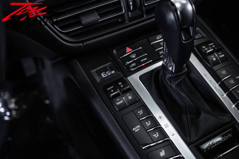 2021 Porsche Macan