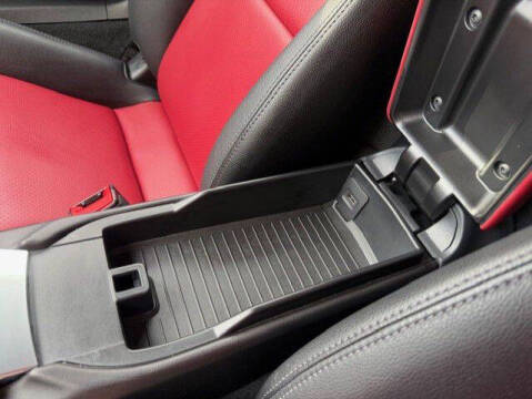 2024 Porsche 718 Cayman