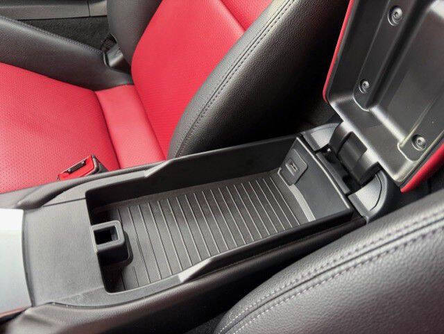 2024 Porsche 718 Cayman