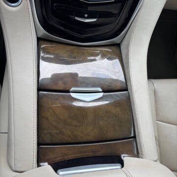 2019 Cadillac Escalade ESV Luxury