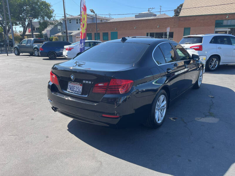2016 BMW 5 Series 528i
