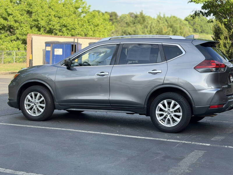 2020 Nissan Rogue SV
