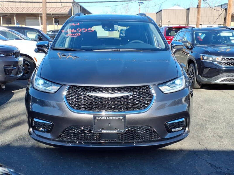 2022 Chrysler Pacifica Limited