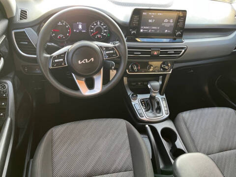 2023 Kia Seltos LX