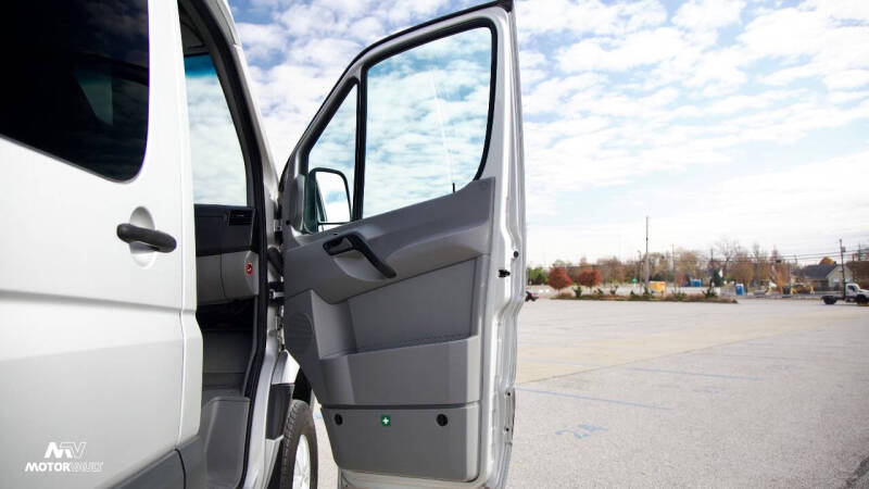 2017 Mercedes-Benz Sprinter 2500