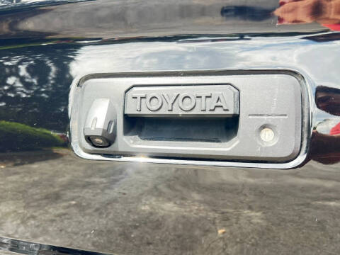 2018 Toyota Tacoma TRD Sport