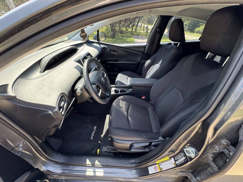 2016 Toyota Prius Two