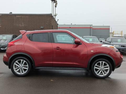 2013 Nissan JUKE SV